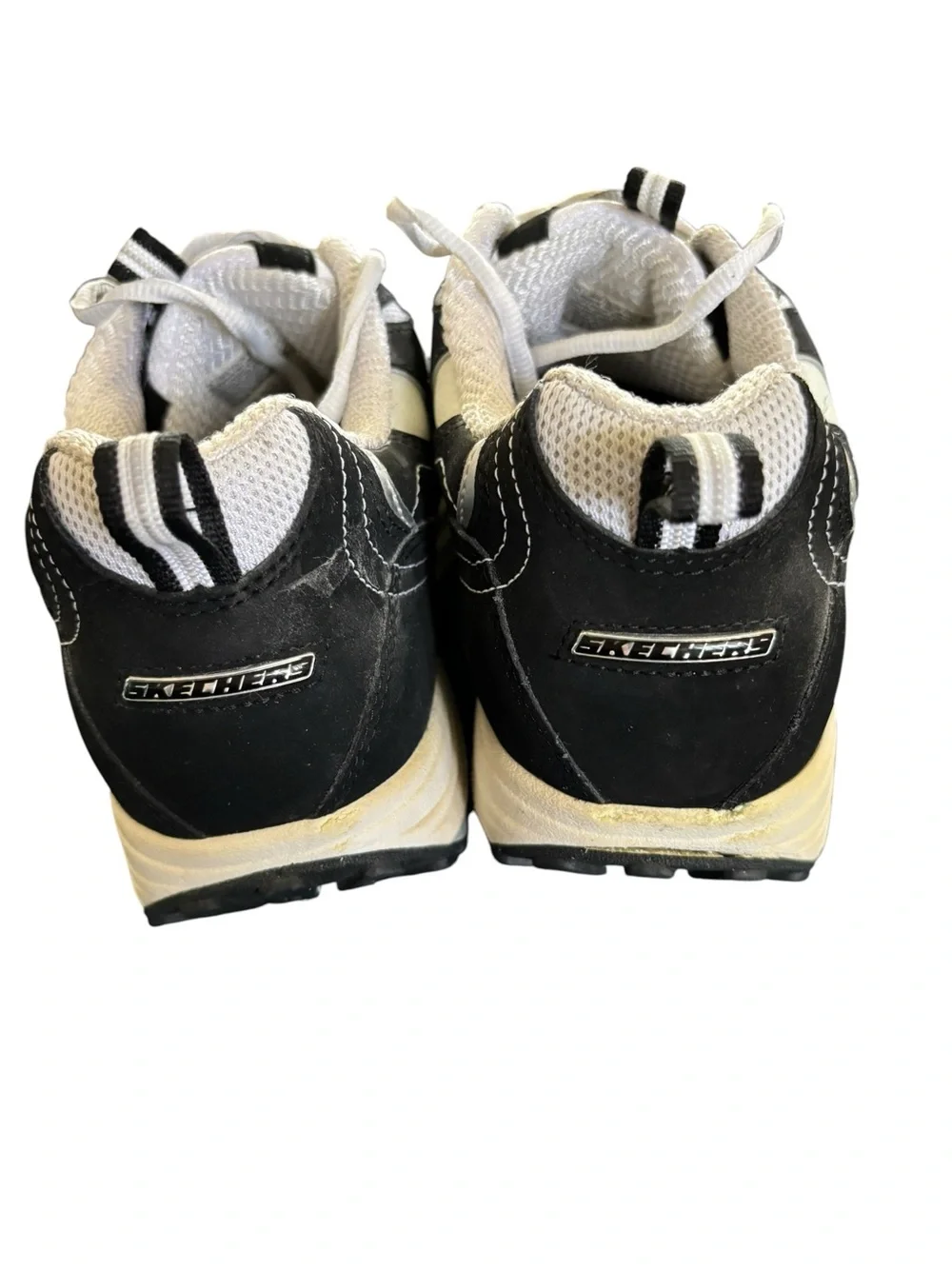 Sketchers Shape~Ups Fitness Sneaker Shoe Black White Suede Sz 9.5 Lace Up 11809